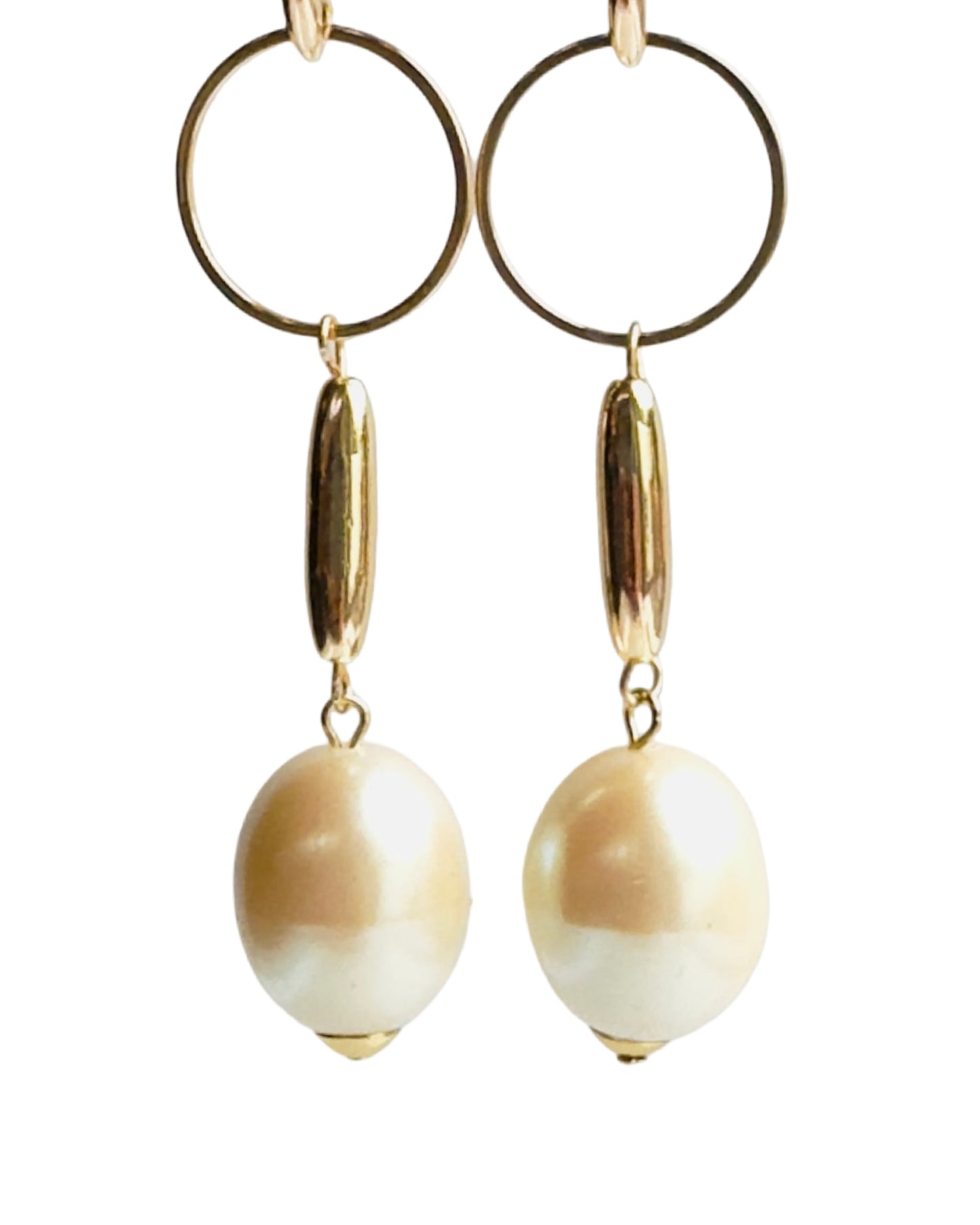 Pearl punk Japanese vintage lucite drop earrings
