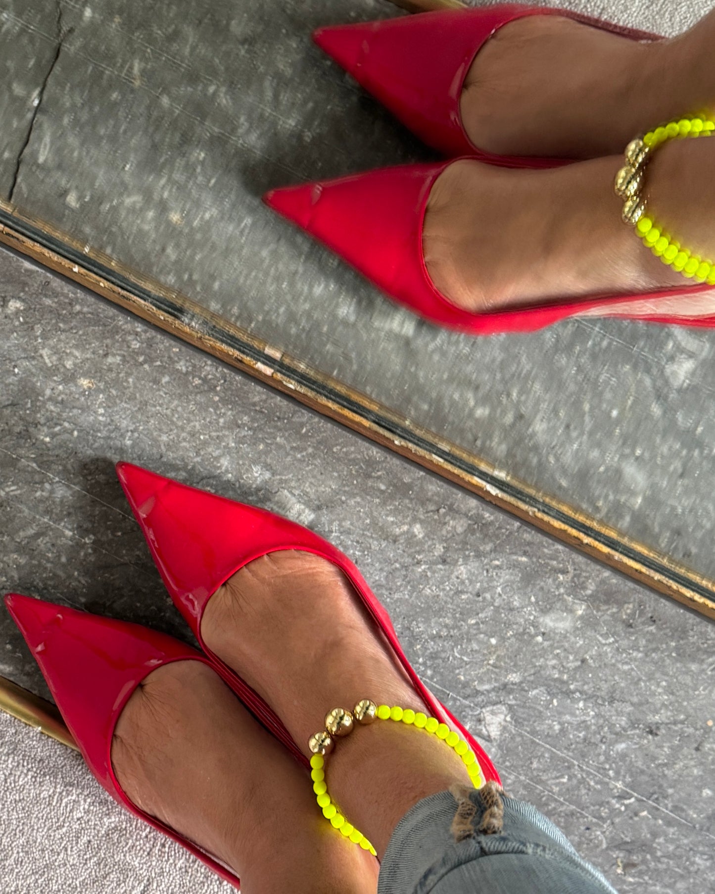 Betty boo shocking yellow crystal anklet