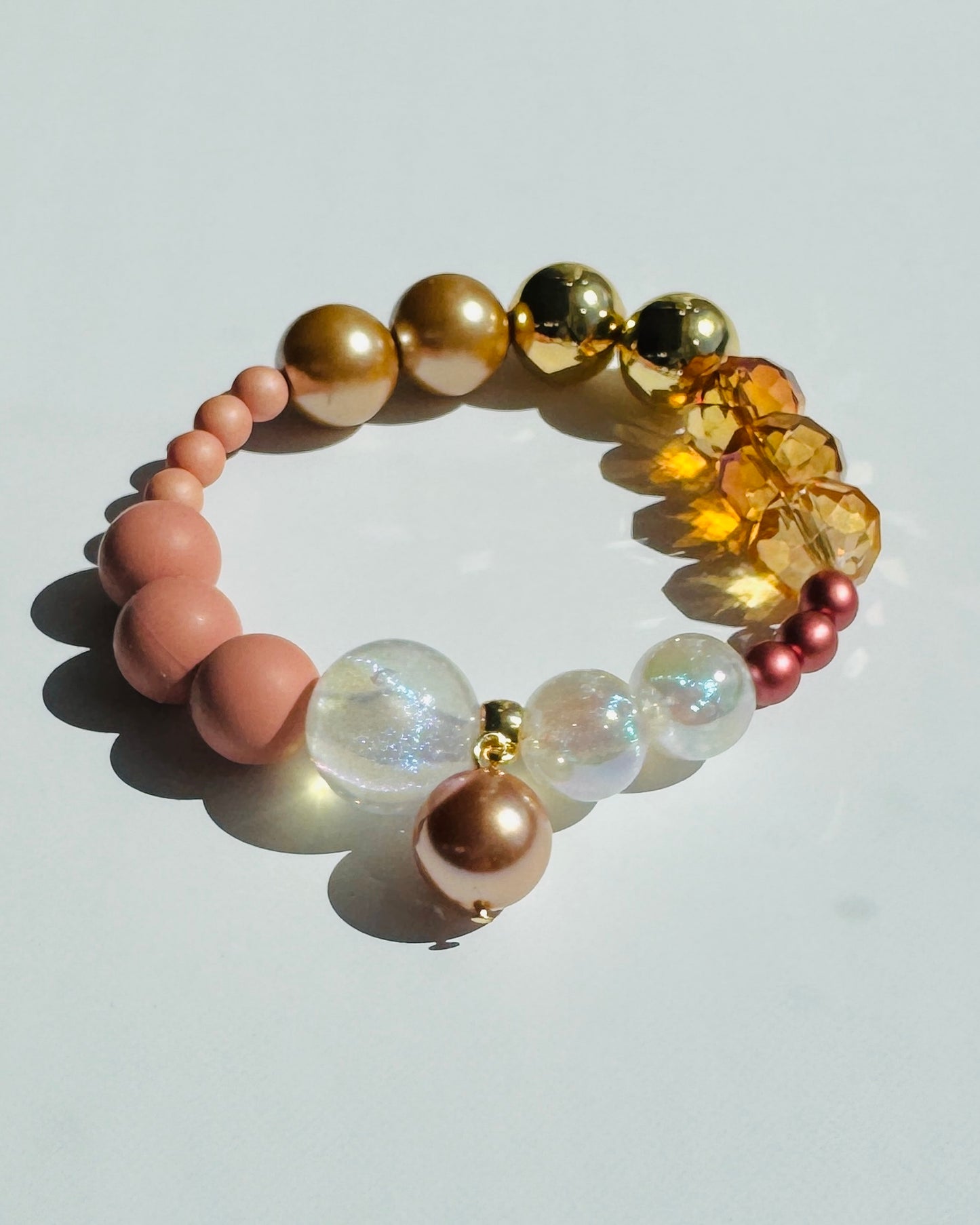 Mimi luxe sunset beaded bracelet, fro crystal pearl charm