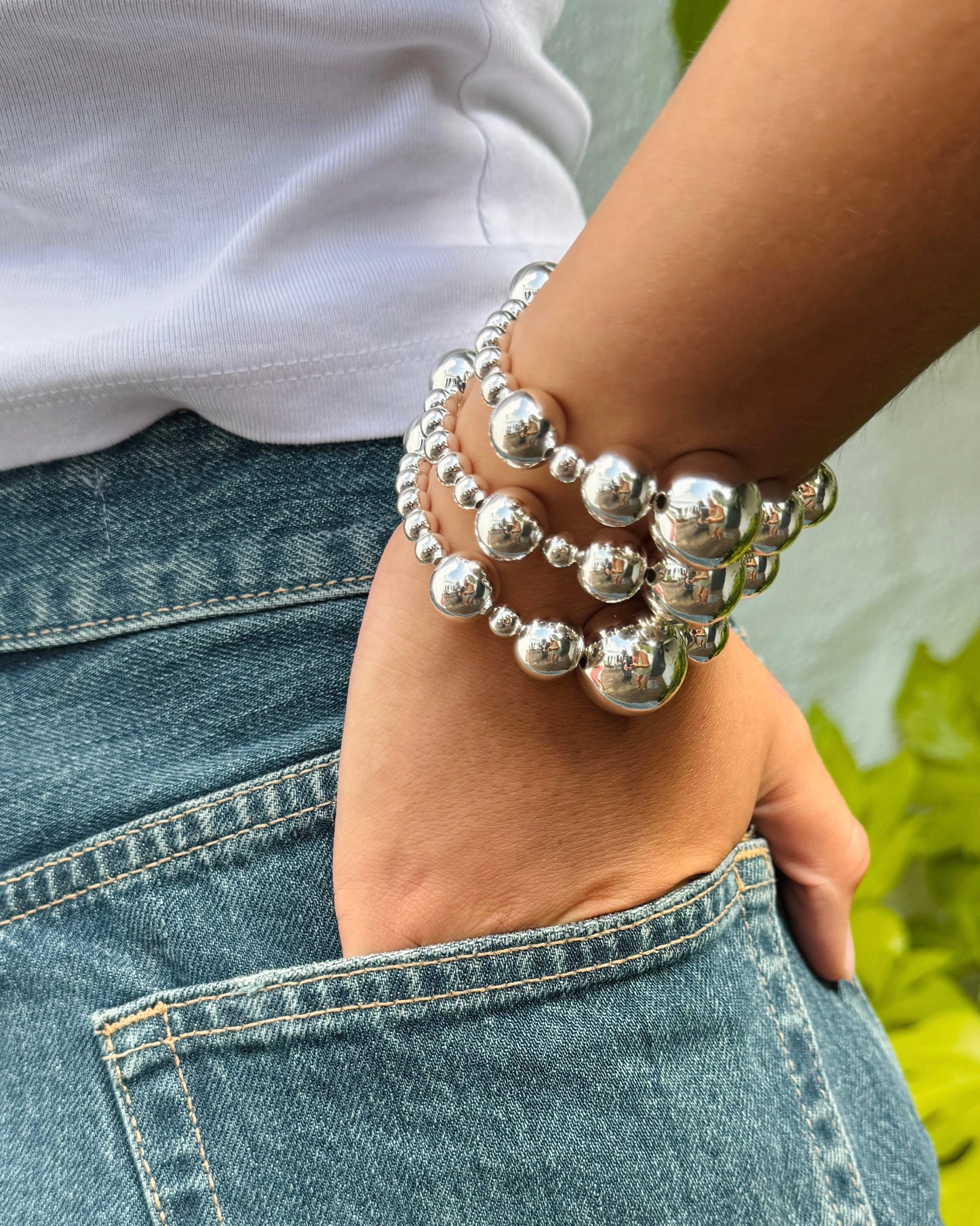 Lily Lulu silver beaded bracelet, drop silver charm