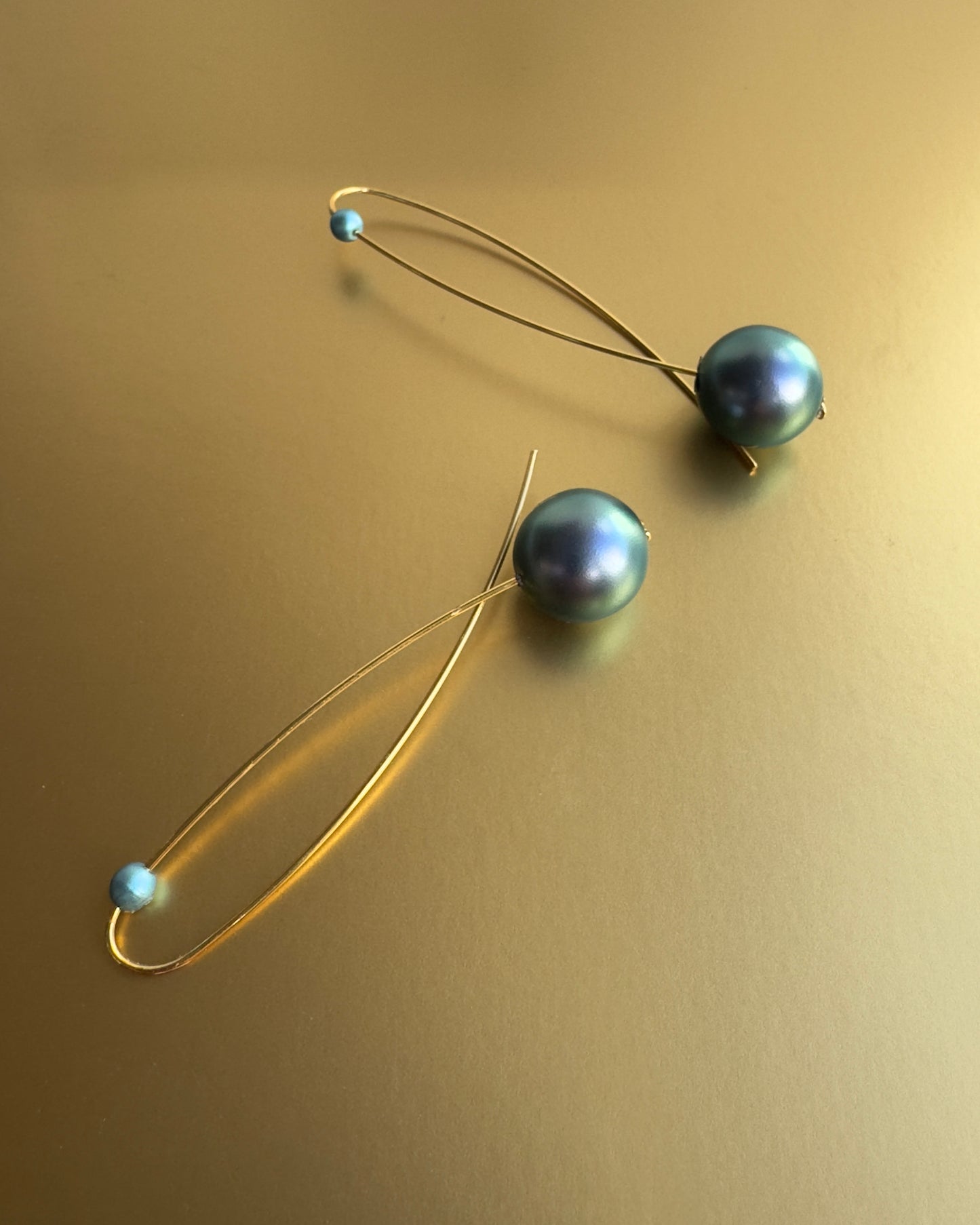 Lola lush deep turquoise blue large crystal pearl drop earrings