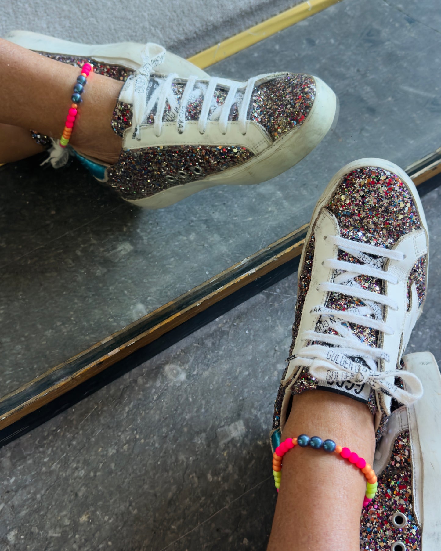 Zaza bloom neon pink pearl crystal anklet