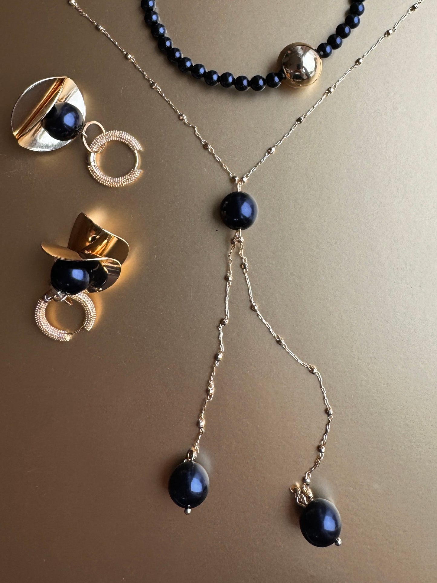 Trinny Navy haze pearl double drop necklace
