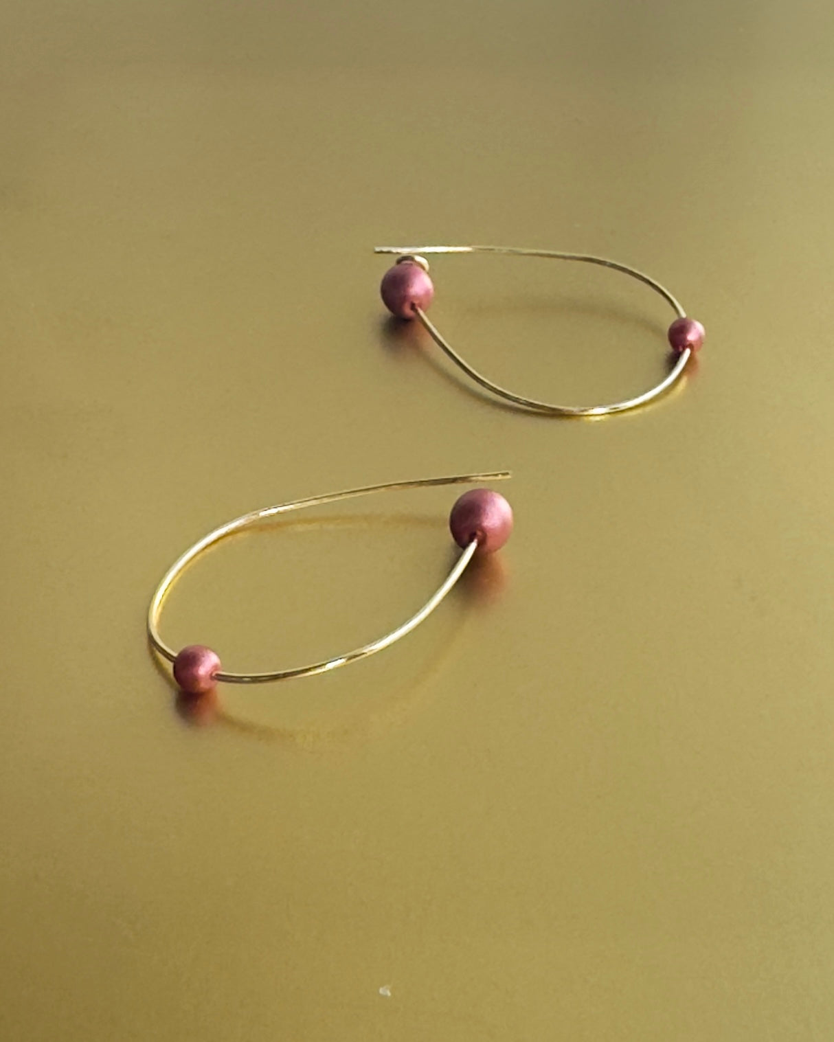 Dottie love gold filled burgundy sunset pearl earrings