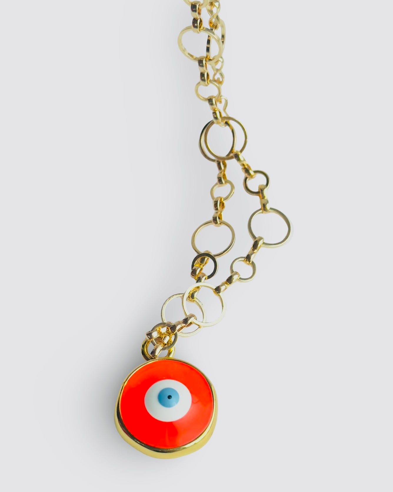 Eyes on you orange gold chain