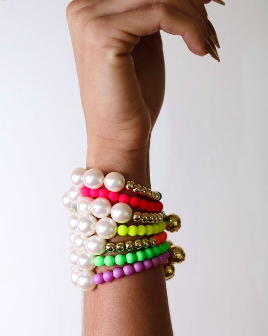 Babs butterfly neon pink handmade crystal pearl + 18k gold plated beaded bracelet