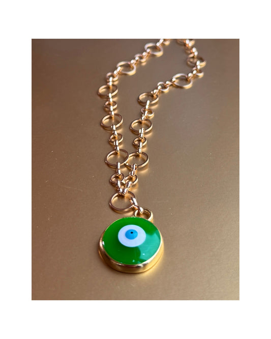 Eyes on you green gold chain