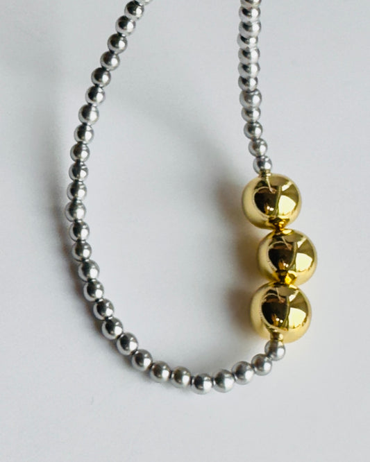 Betty boo silver gold pearl beads necklace