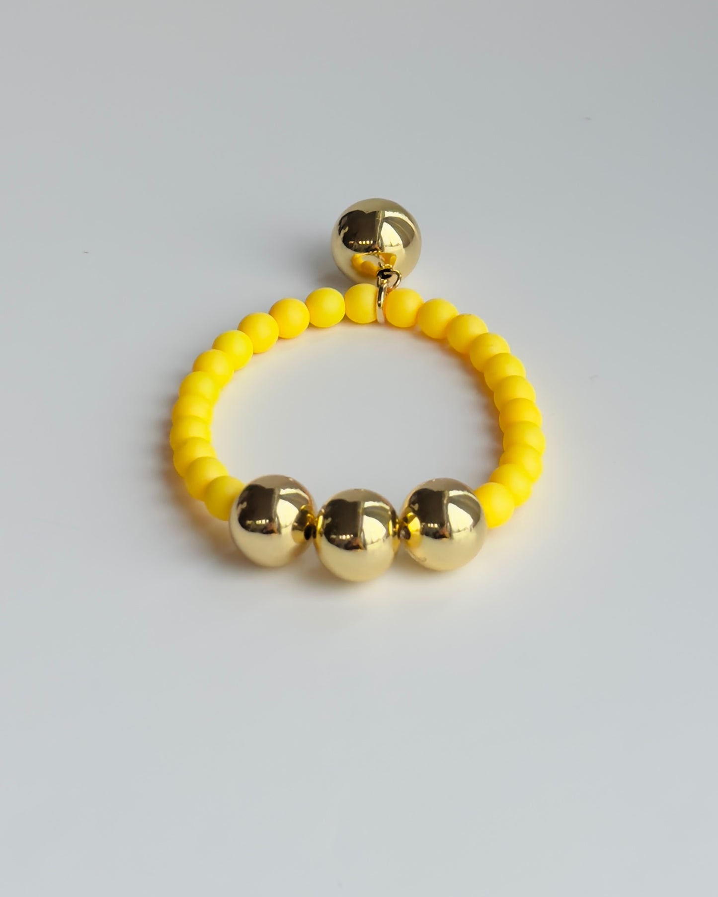 Betty boo lemon curd crystal pearl gold beaded bracelet