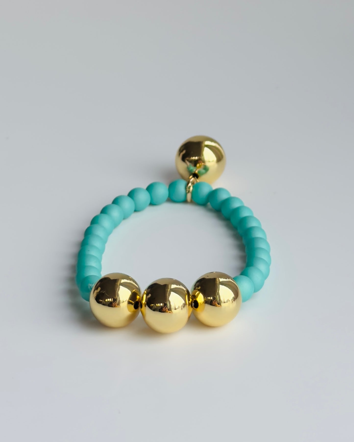 Betty boo turquoise crystal pearl gold beaded bracelet