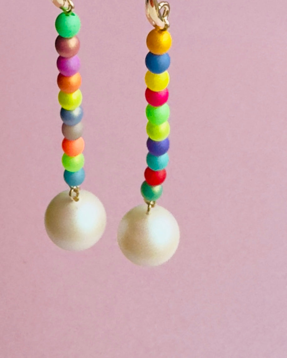 Rainbow queen drop crystal pearl earrings