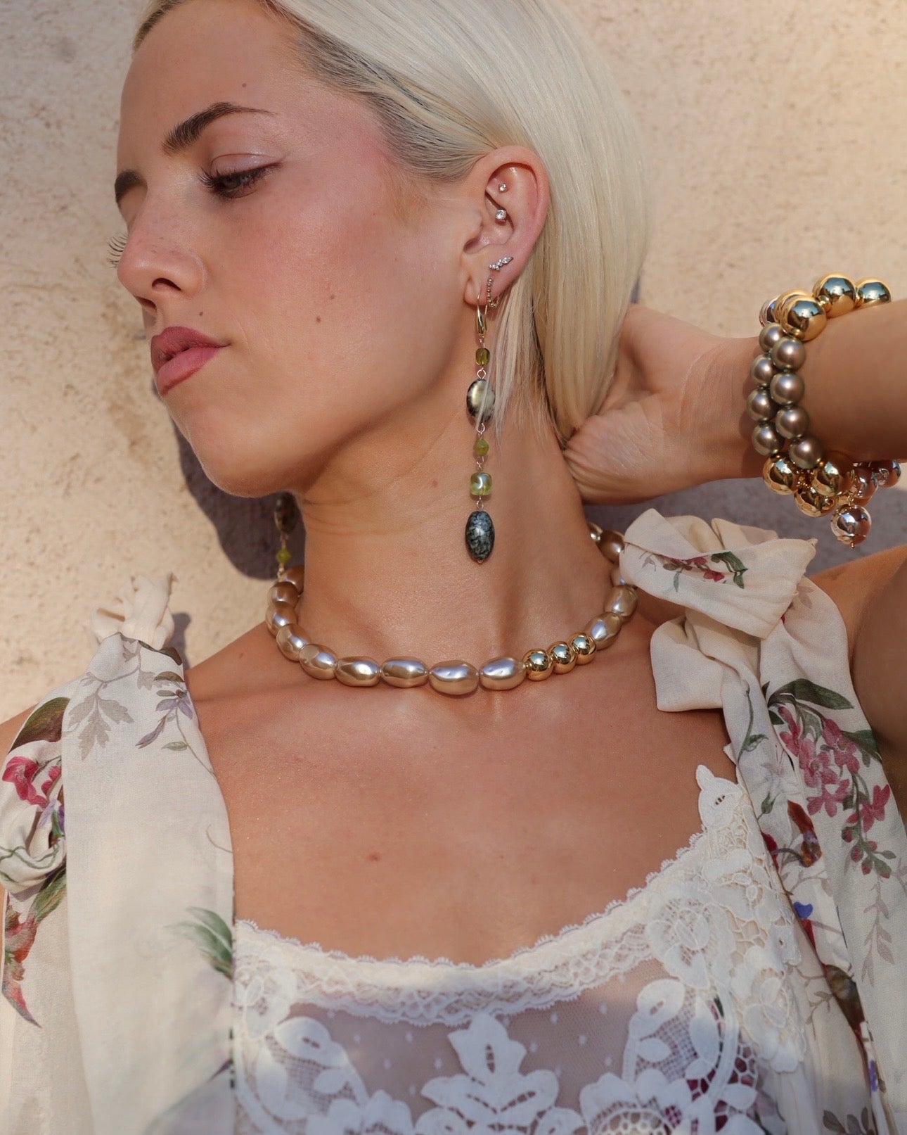 Romy coffee vintage lucite pearl and gold necklace