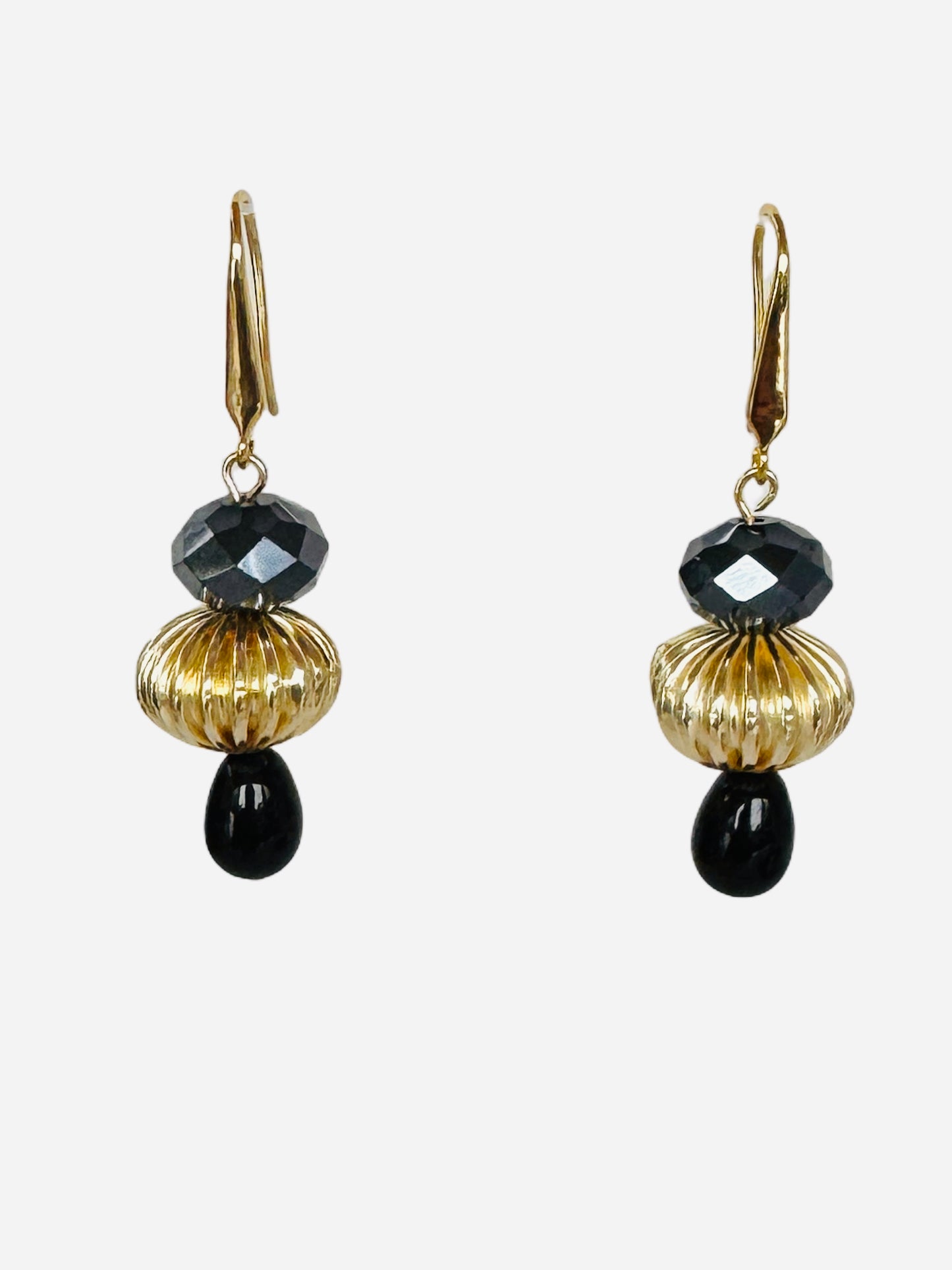 Julie jet + gold drop earrings