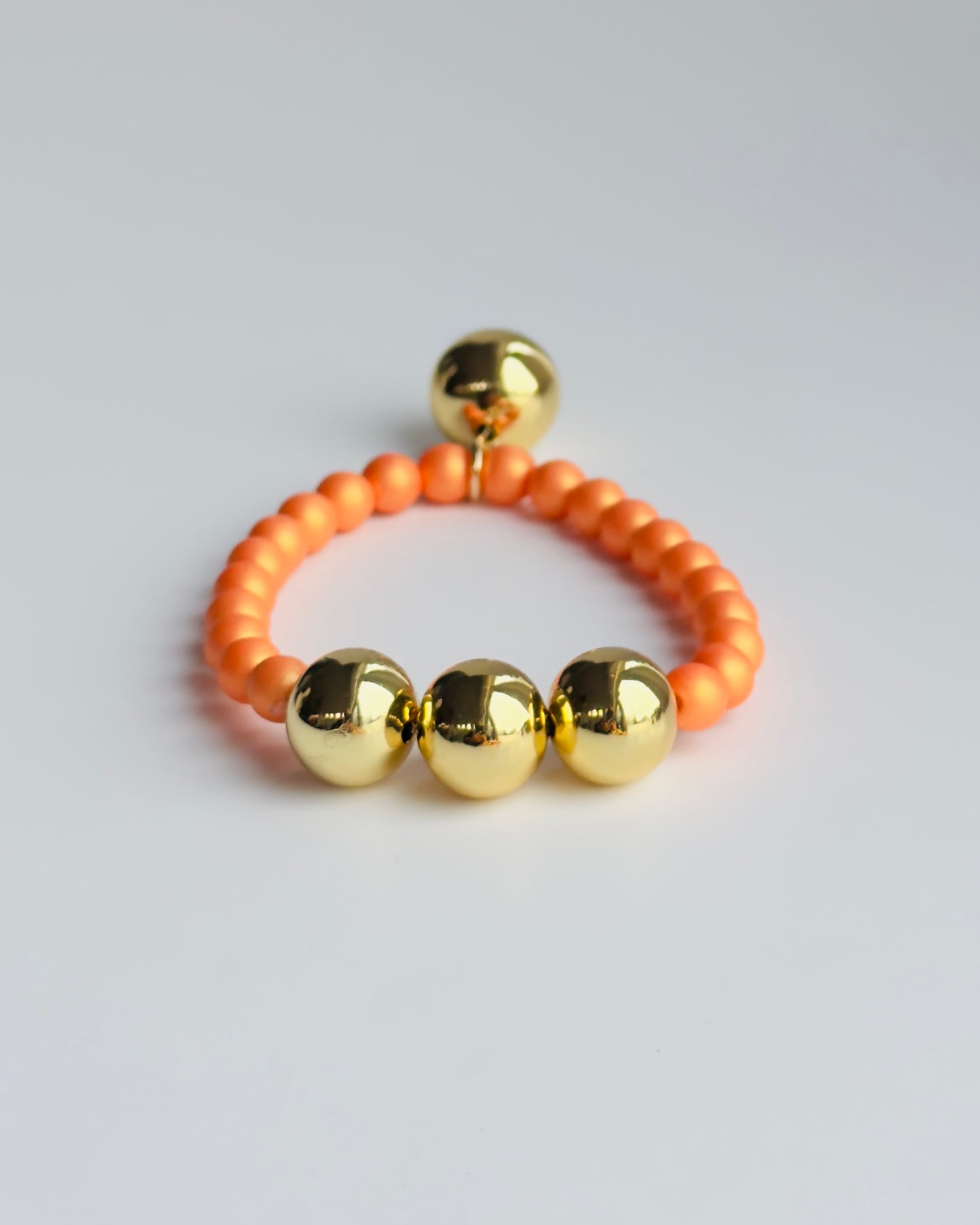 Betty boo tangerine iridescent crystal pearl gold beaded bracelet