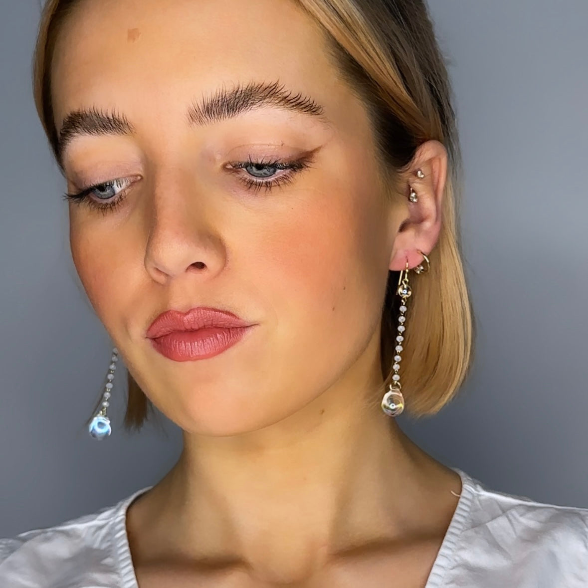 Rosie earrings in iridescent crystal