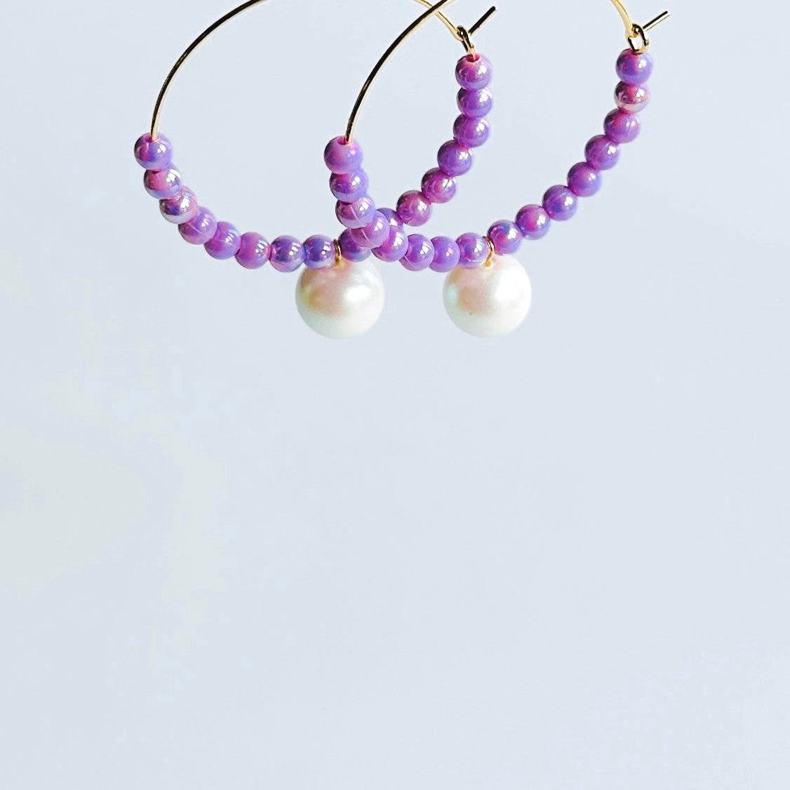 Colour pop pearl + lilac hoops