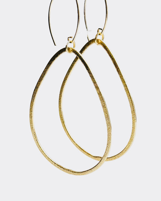 Ayluna tulip drop gold earrings