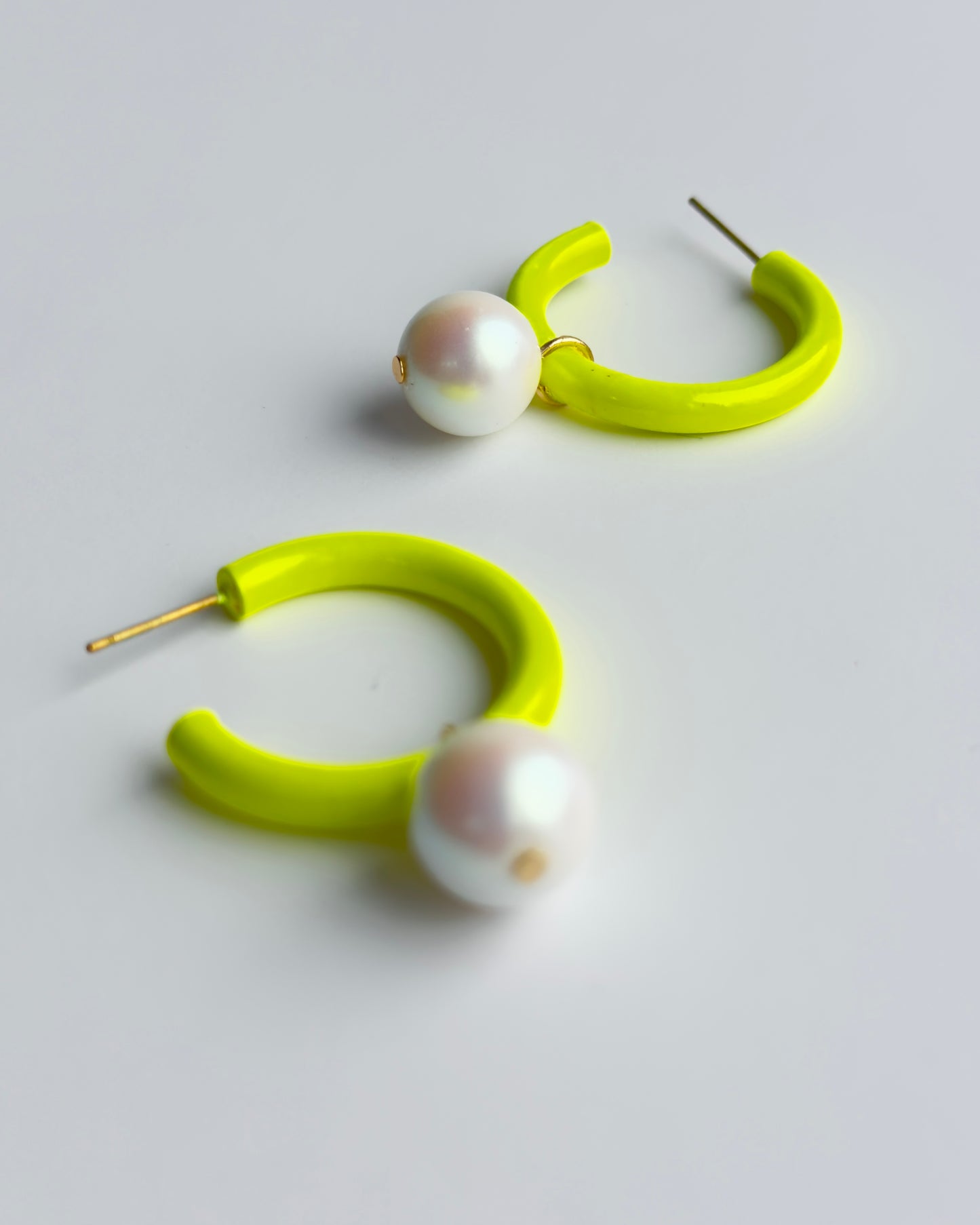 Lemon luxe glow hoops