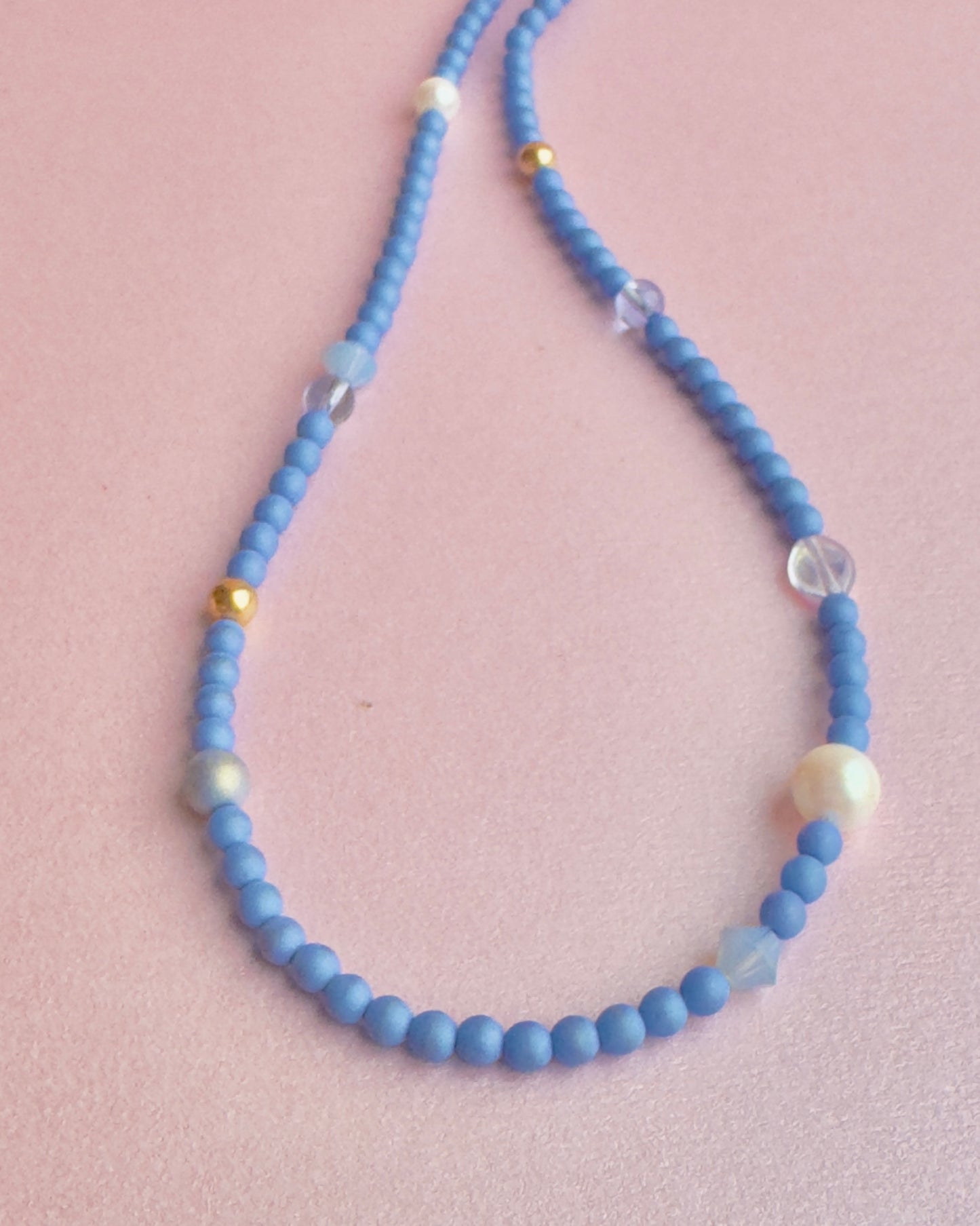 Sherbet drop cornflower blue crystal pearl chocker