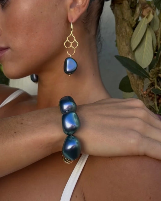 Gloria Metallic iridescent blue green pearl gold beaded bracelet