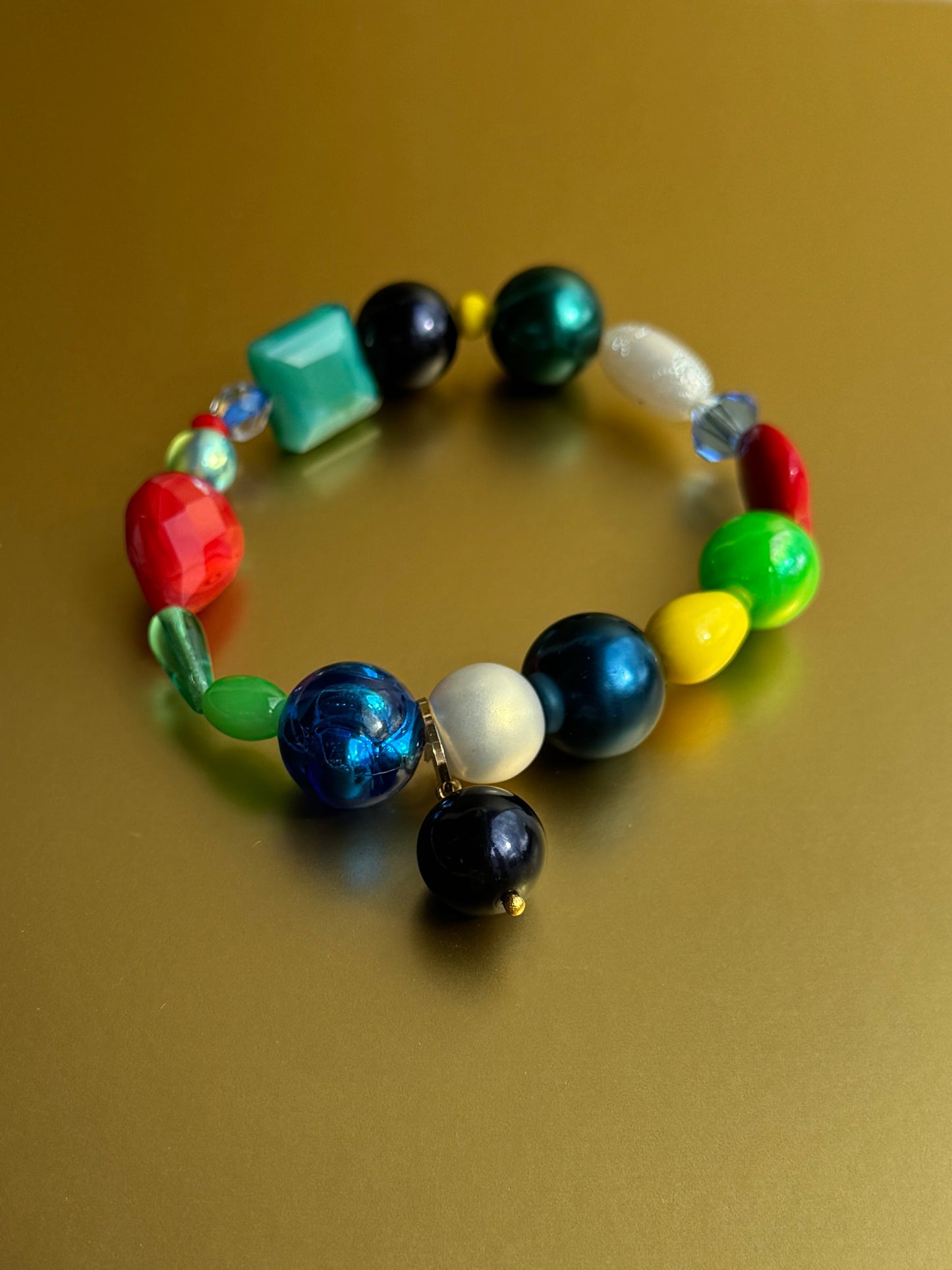 Huckleberry limited edition beaded bracelet
