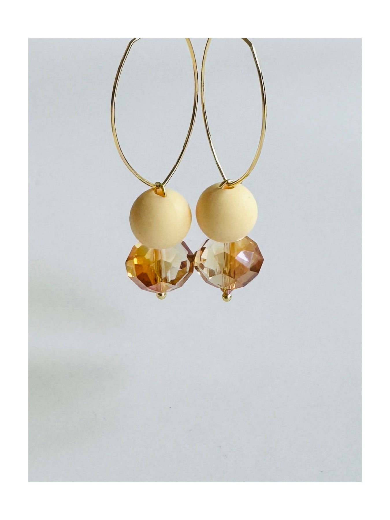 Vanilla marshmallow magic drop earrings