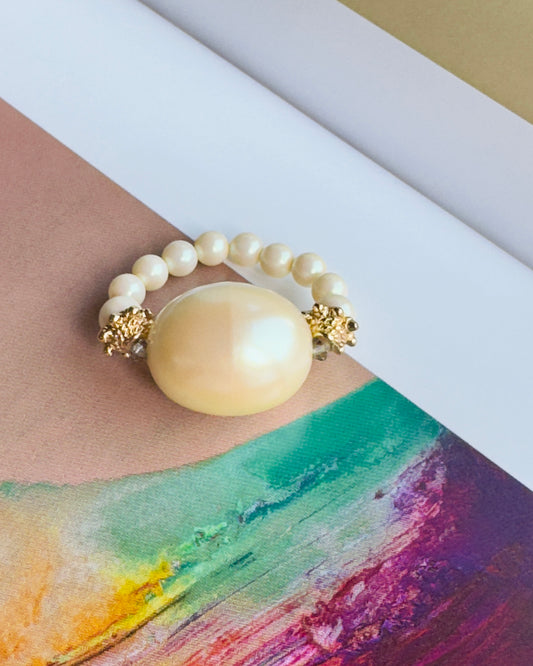 Pearl punk vintage Japanese ring