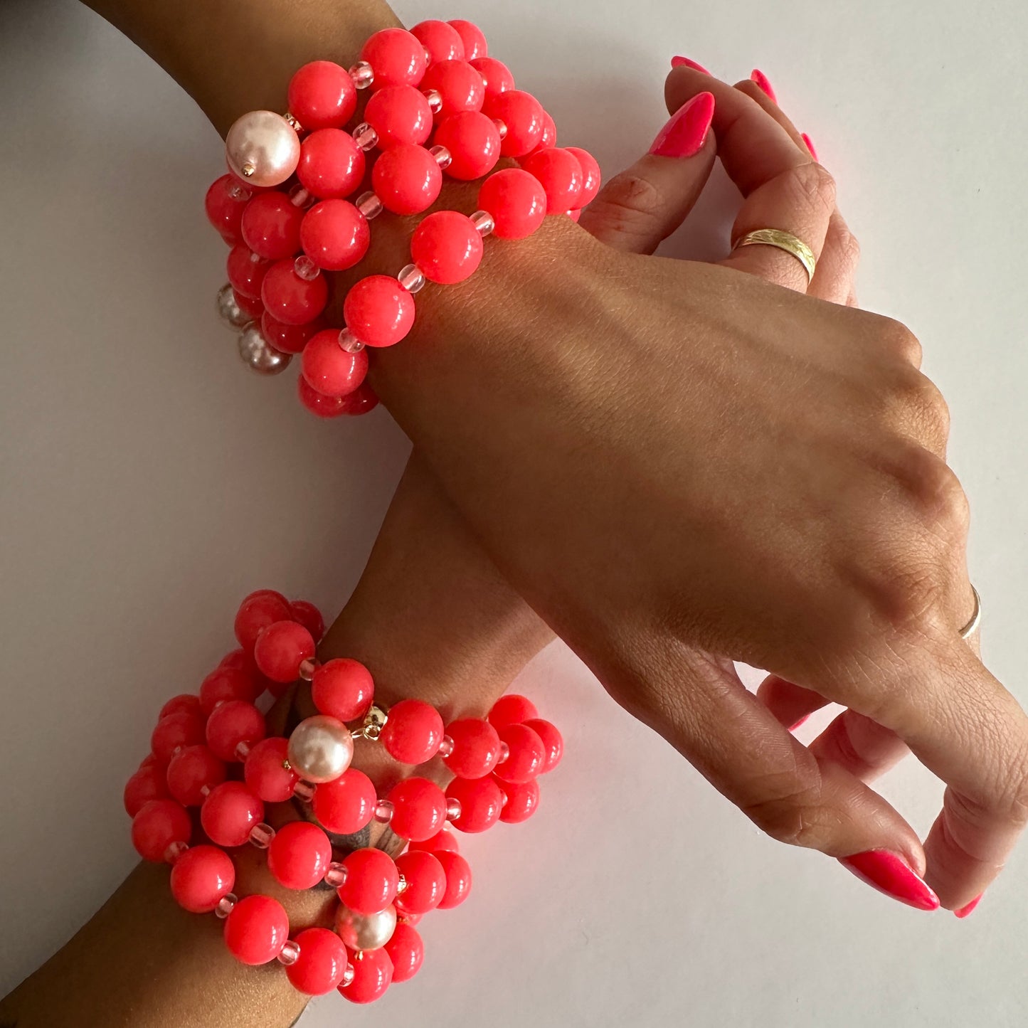 Birdy bracelet in neon Strawberry