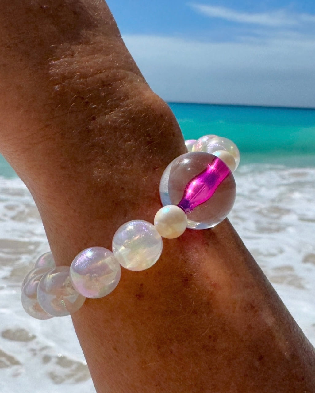 Marshmallow cloud pink + cream beaded bracelet