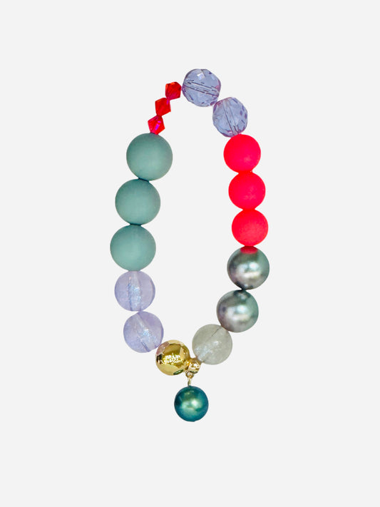 Strawberry dream crystal, beaded bracelet, drop crystal charm