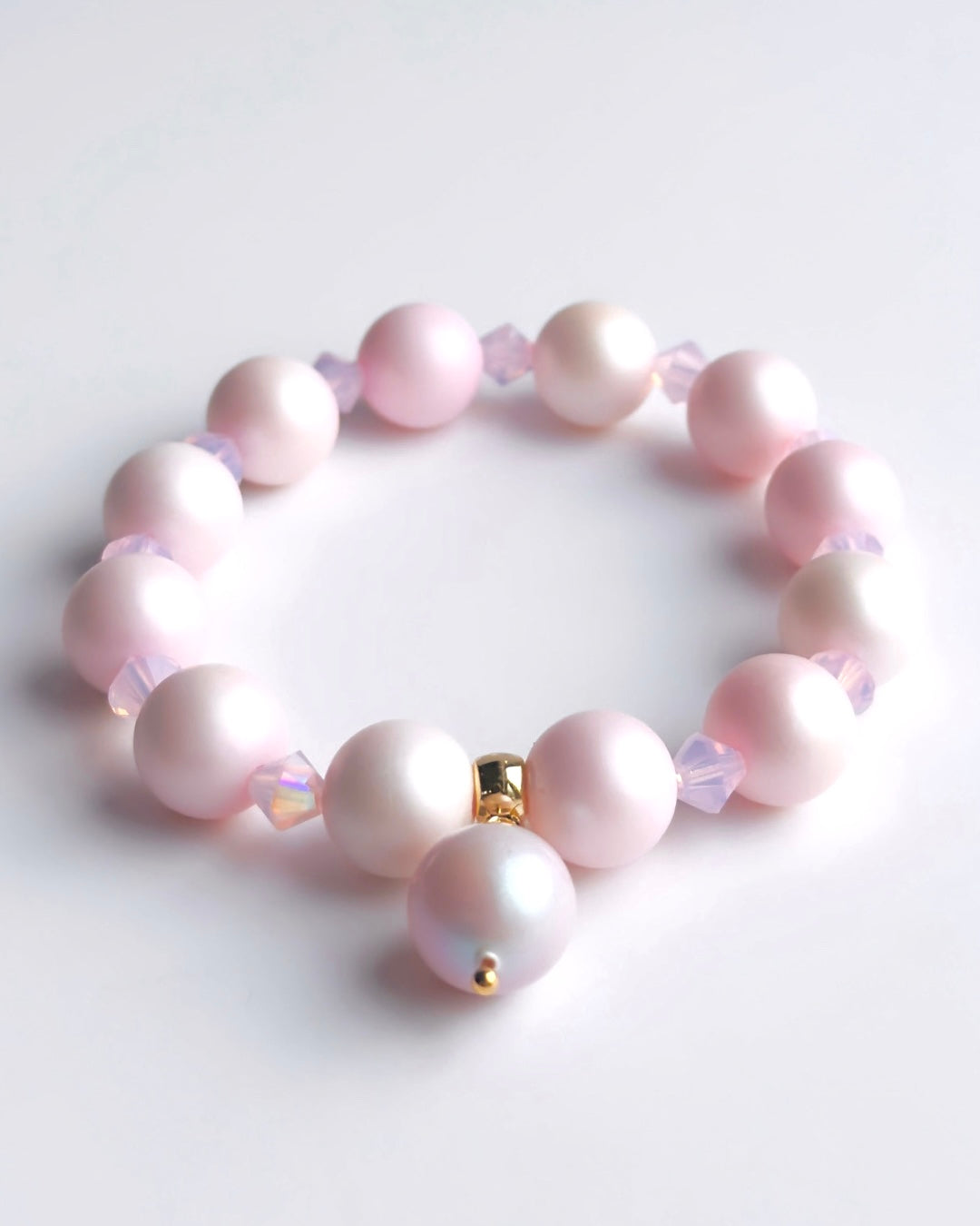 Bea powder pink pearl + Austrian crystal beaded bracelet