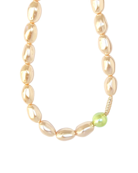 Bejewelled Juliette mint crystal, vintage lucite pearl chocker