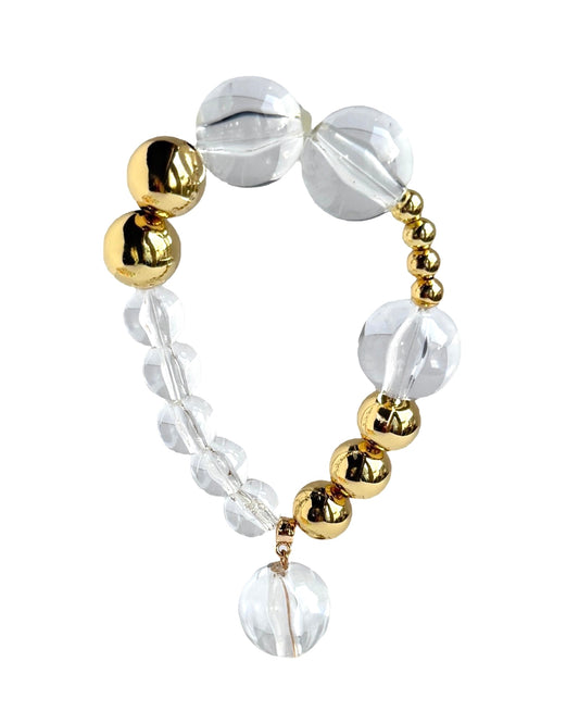 Baby bell vintage, lucite + gold beaded bracelet