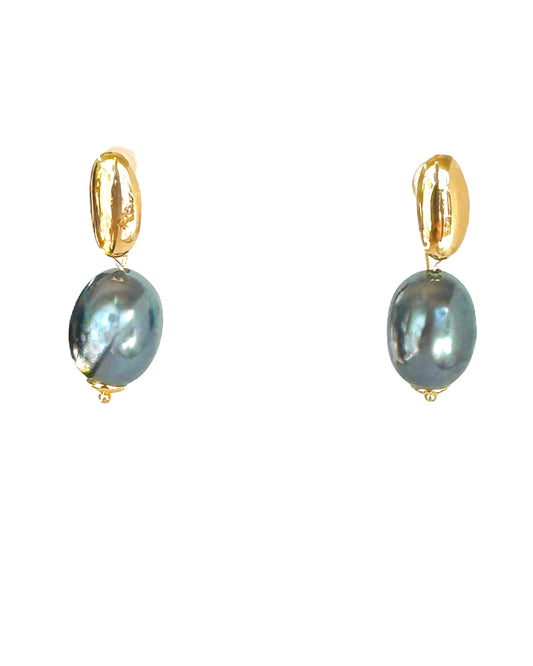 Liege japanese vintage lucite pearl + gold earrings