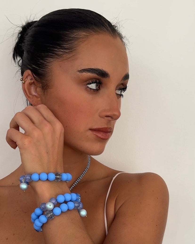 China blue crumpet bracelet